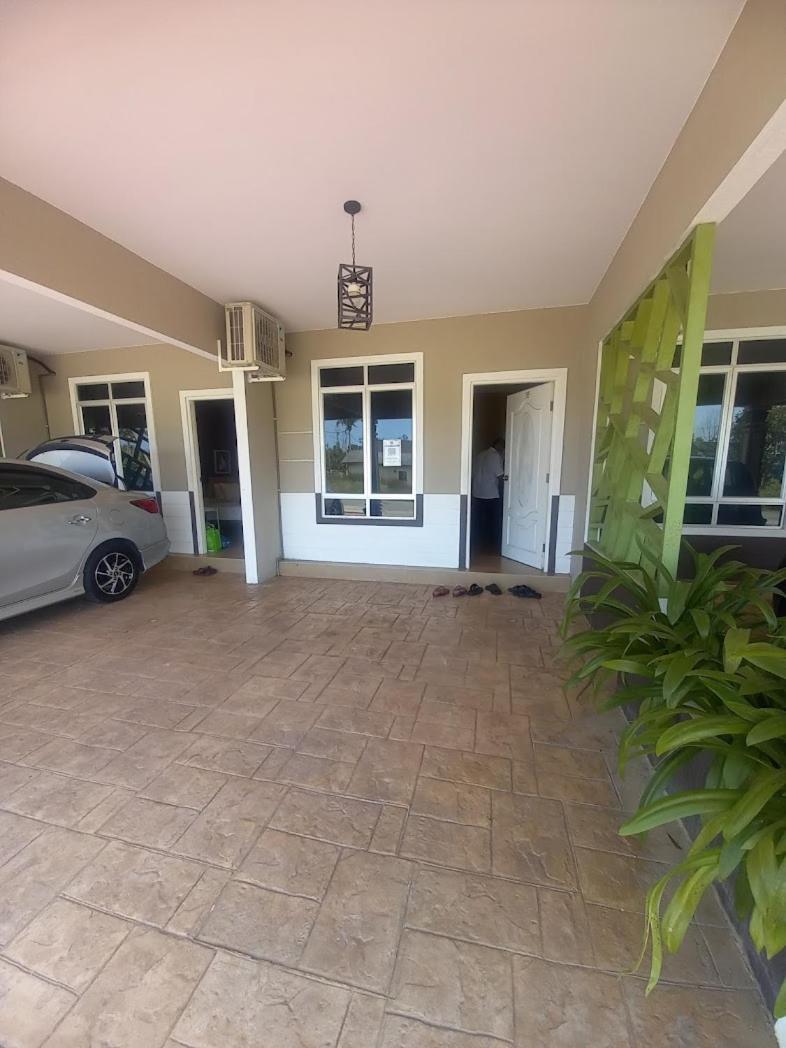 Asfa D Village - Resort - Homestay - Family Room Kemasik Buitenkant foto